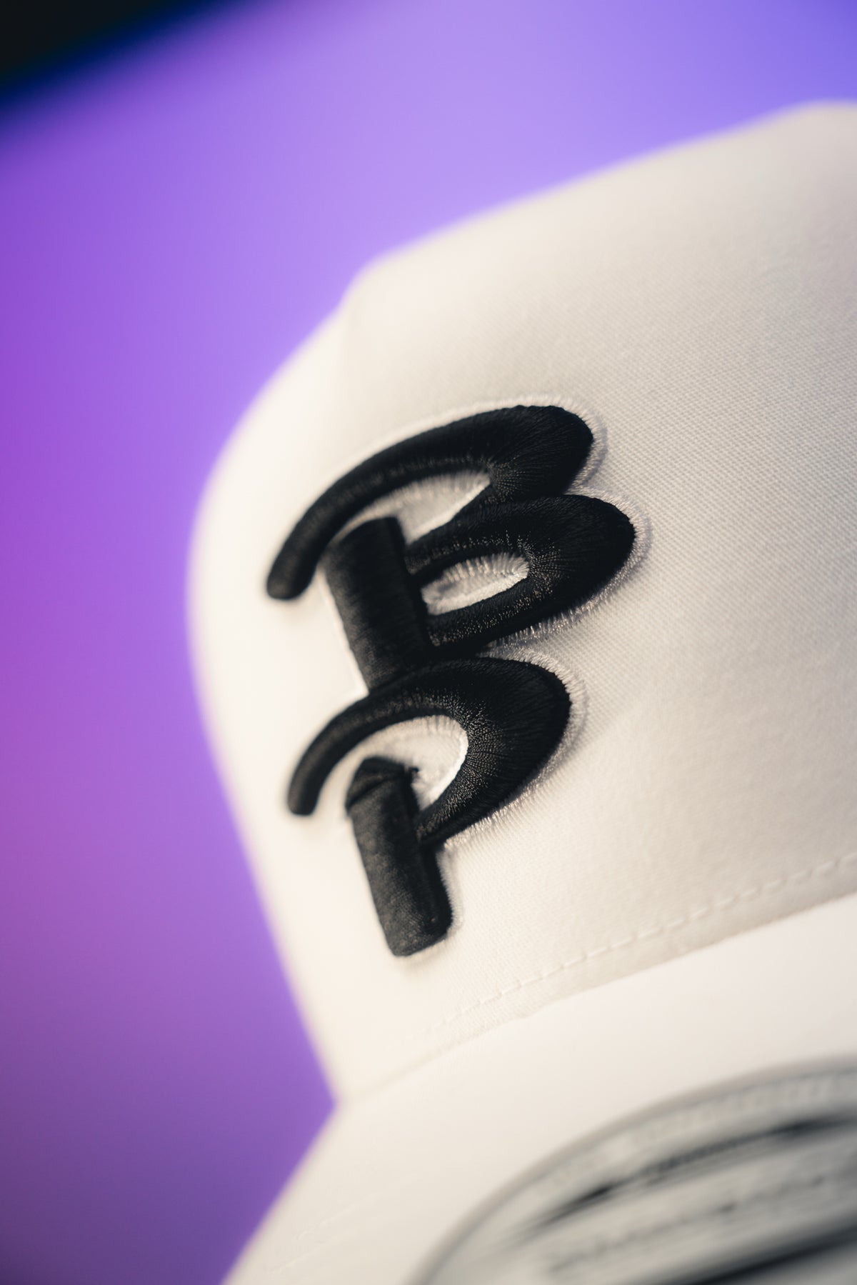 BAJO PERFIL WHITE/BLACK CAP - Jobes Hats, LLC