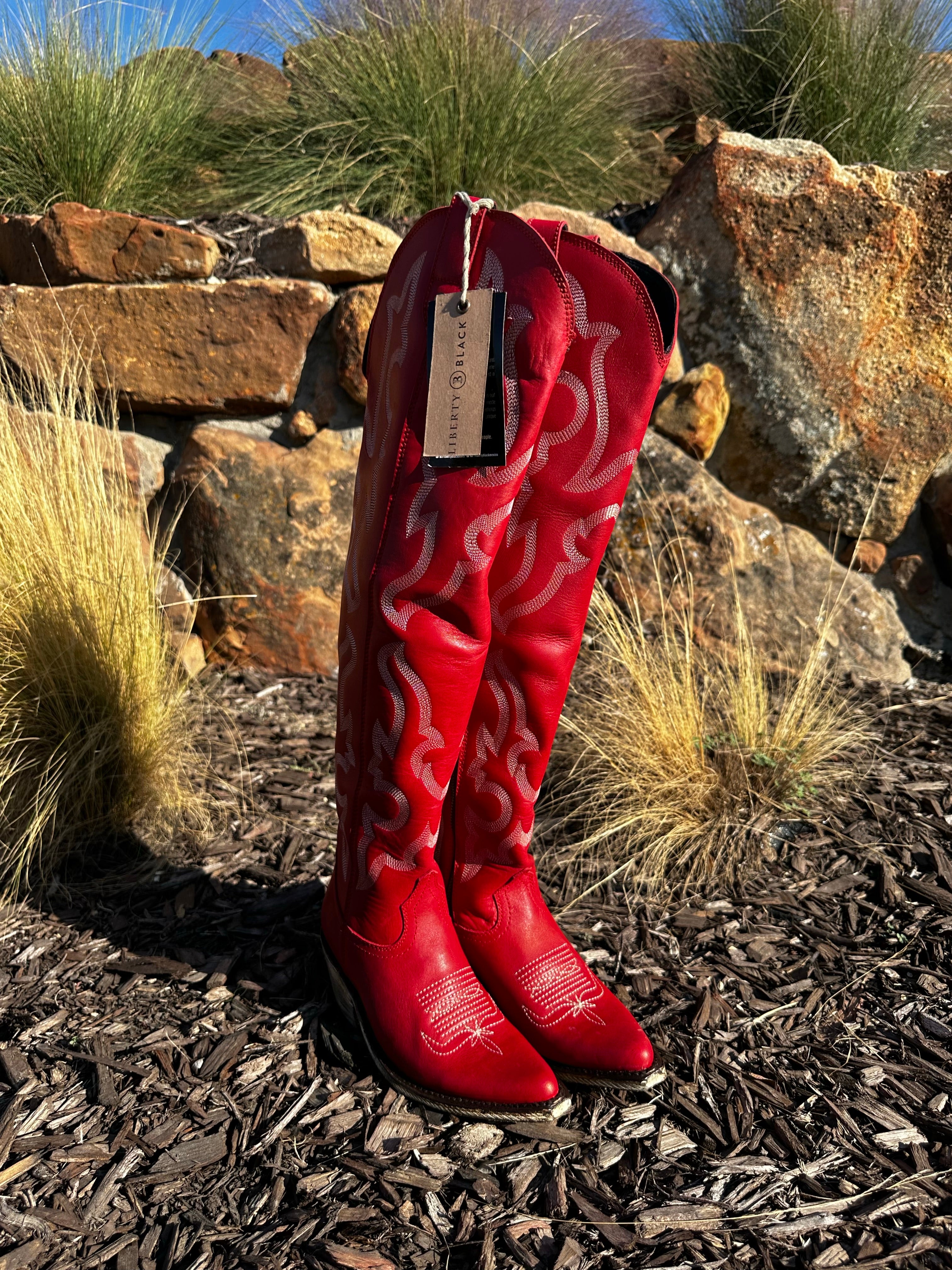 Liberty Black Allyssa Estonia Rojo - Womens Boots - Jobes Hats