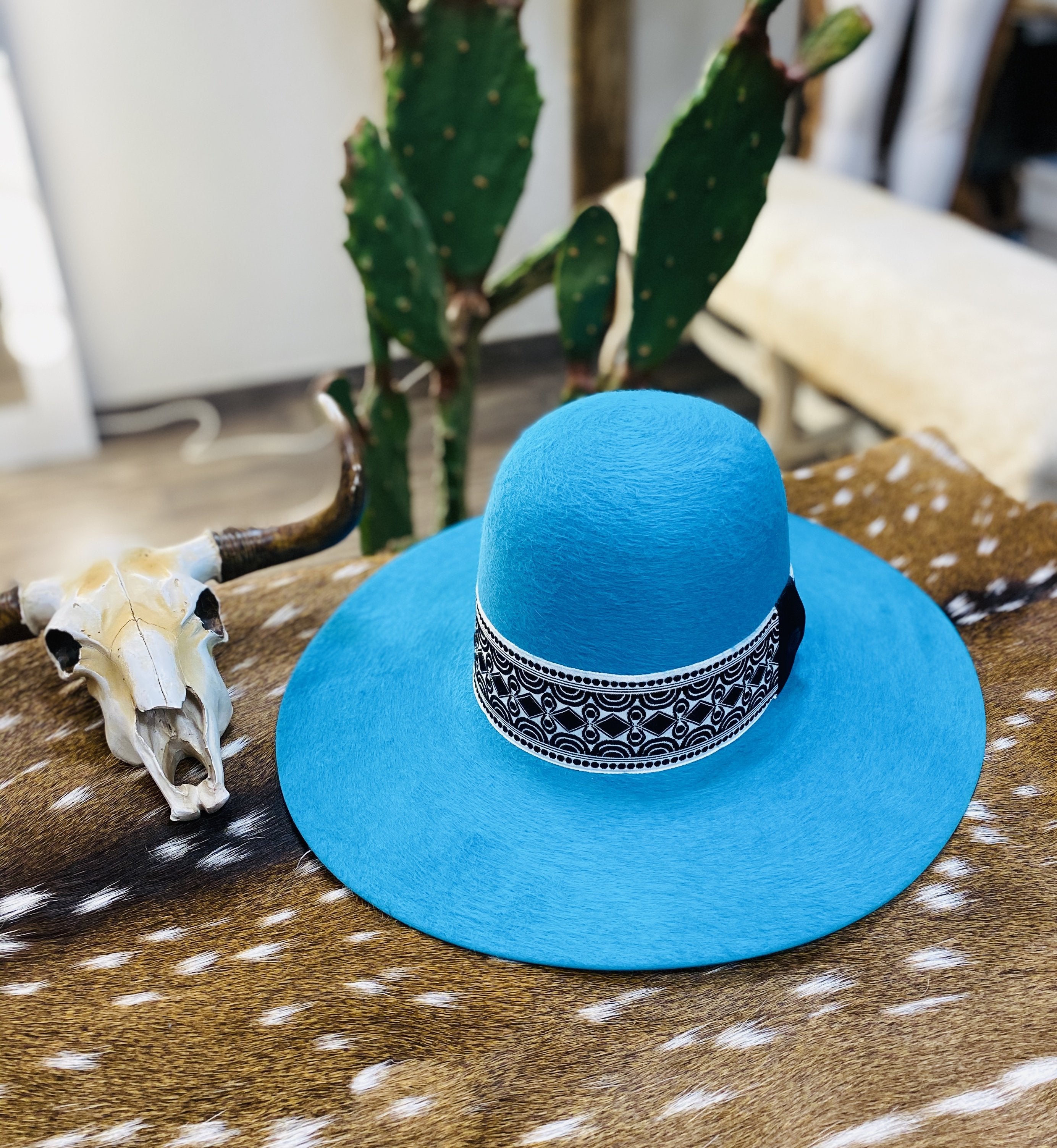 Tacchino “Blue" Grizzly Fashion Hat - Jobes Hats