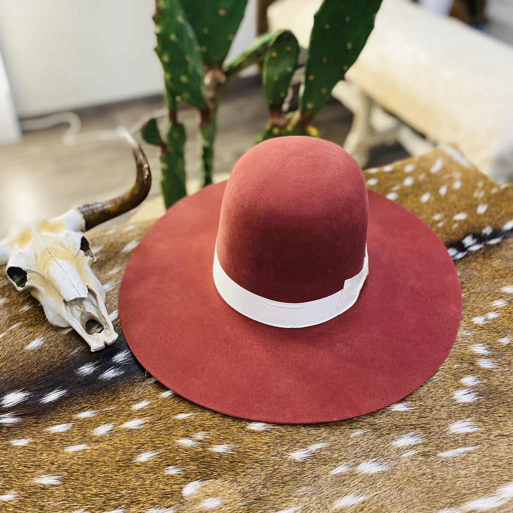 Chic Women\'s Hat Trio - Red, Tan, and Burgundy Women main image 3
