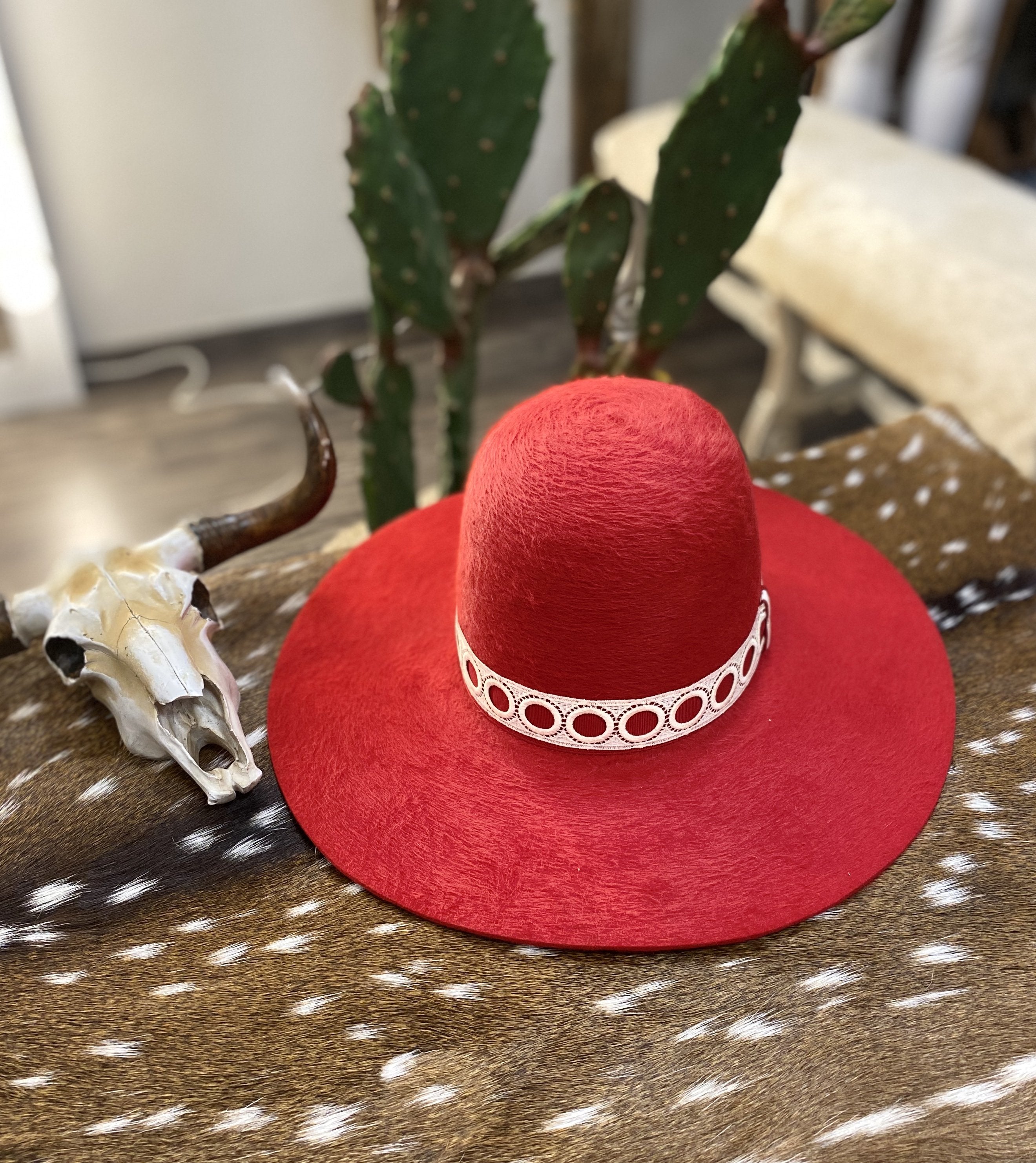 Tacchino “Red" Grizzly Fashion Hat - Jobes Hats